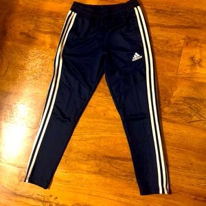 Girl’s Adidas jogger